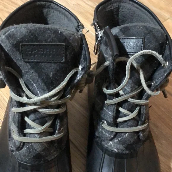Sperry Plaid Duck Waterproof Boots Black Gray Women’s Size 8 - Picture 4 of 7